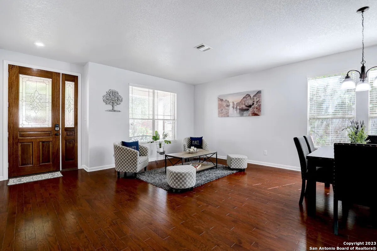 2911 Zurich San Antonio TX 78230