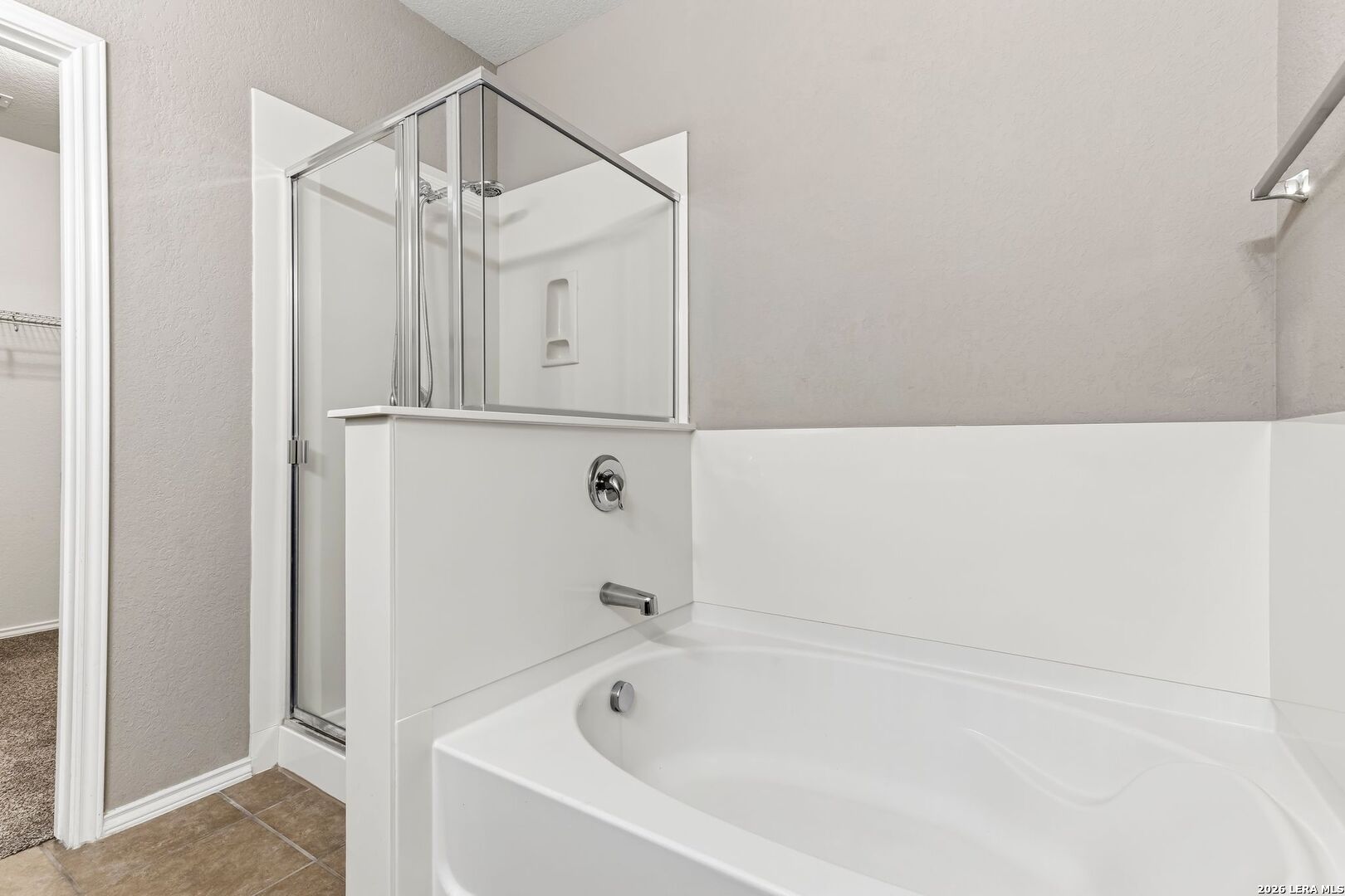10142 Round Ridge San Antonio TX 78254