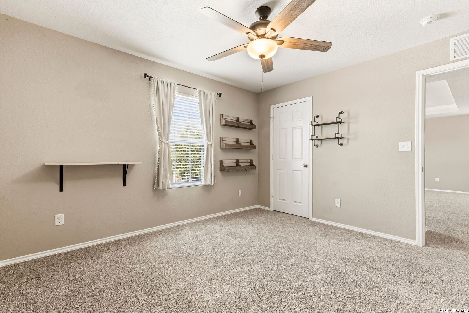 10142 Round Ridge San Antonio TX 78254