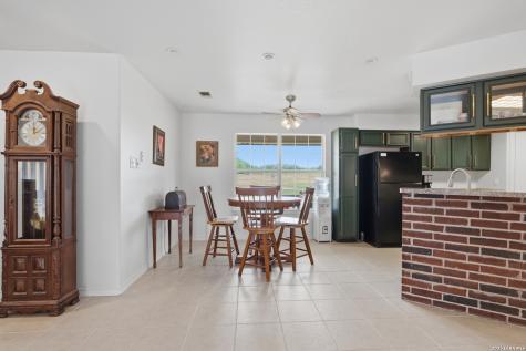 626 Home Crossing Adkins TX 78101