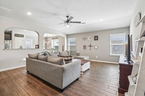 894 Pumpkin Ridge New Braunfels TX 78130