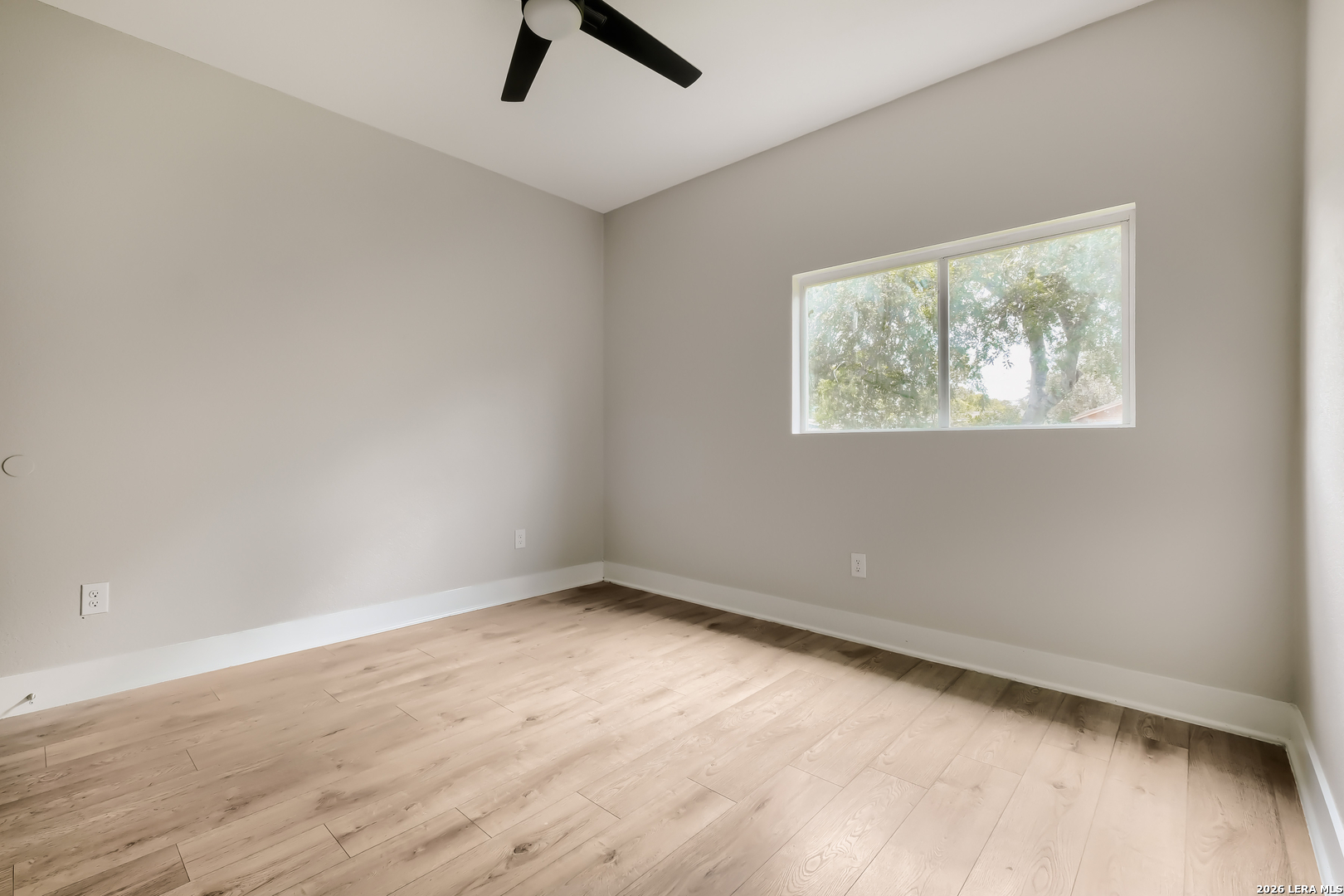 722 Grosvenor San Antonio TX 78221
