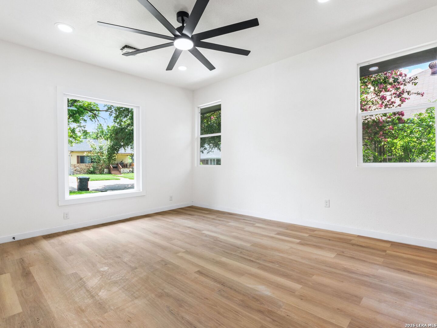 1109 W Huisache Avenue San Antonio TX 78201