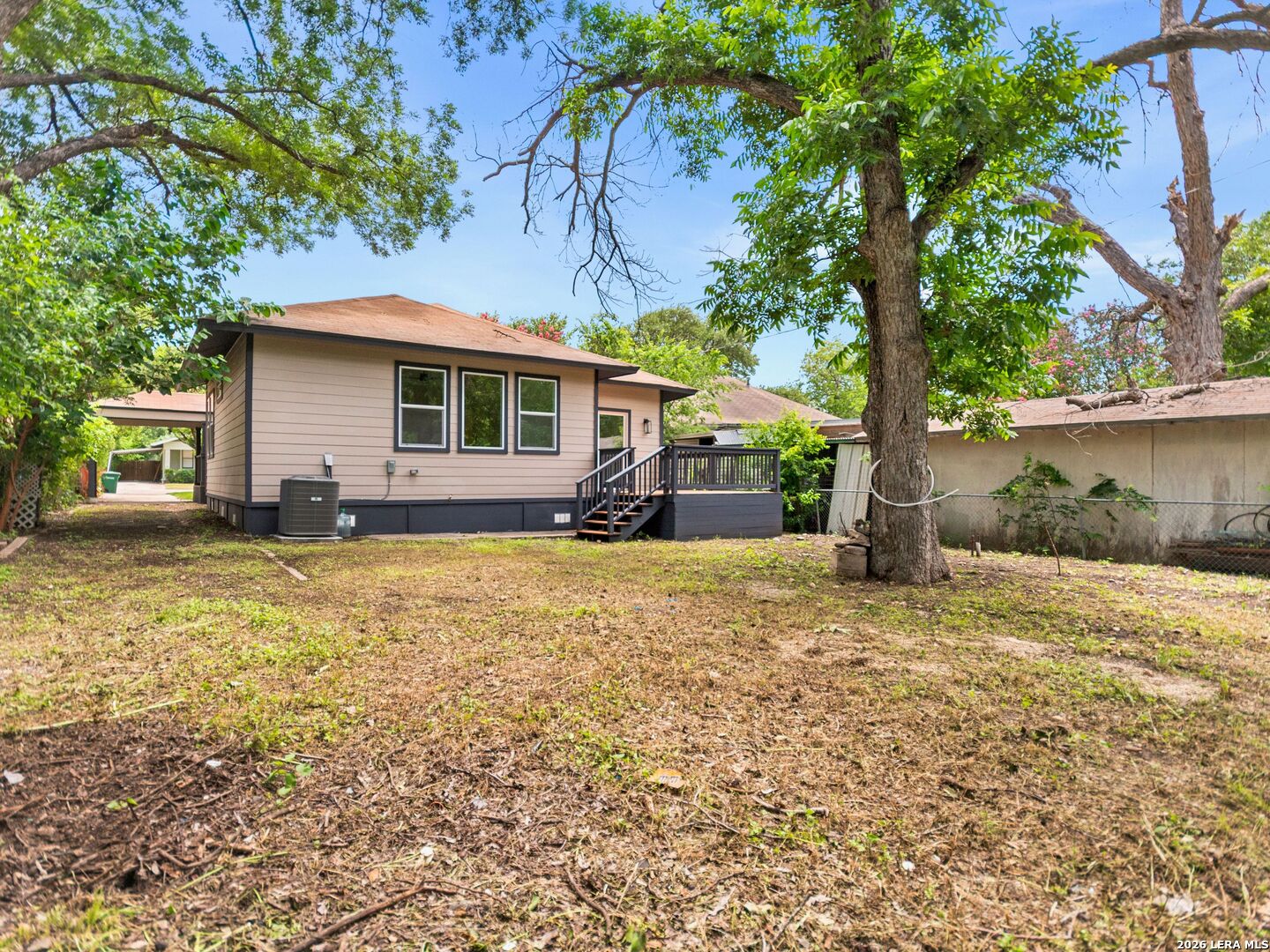 1109 W Huisache Avenue San Antonio TX 78201