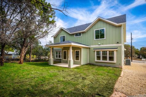 1672 Hillcrest Forest Canyon Lake TX 78133