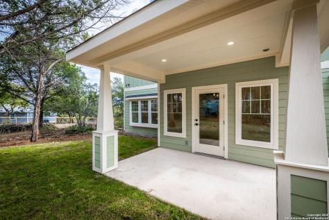 1672 Hillcrest Forest Canyon Lake TX 78133