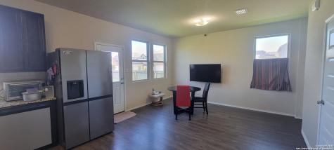 10505 Green Lake San Antonio TX 78223
