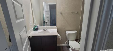 10505 Green Lake San Antonio TX 78223