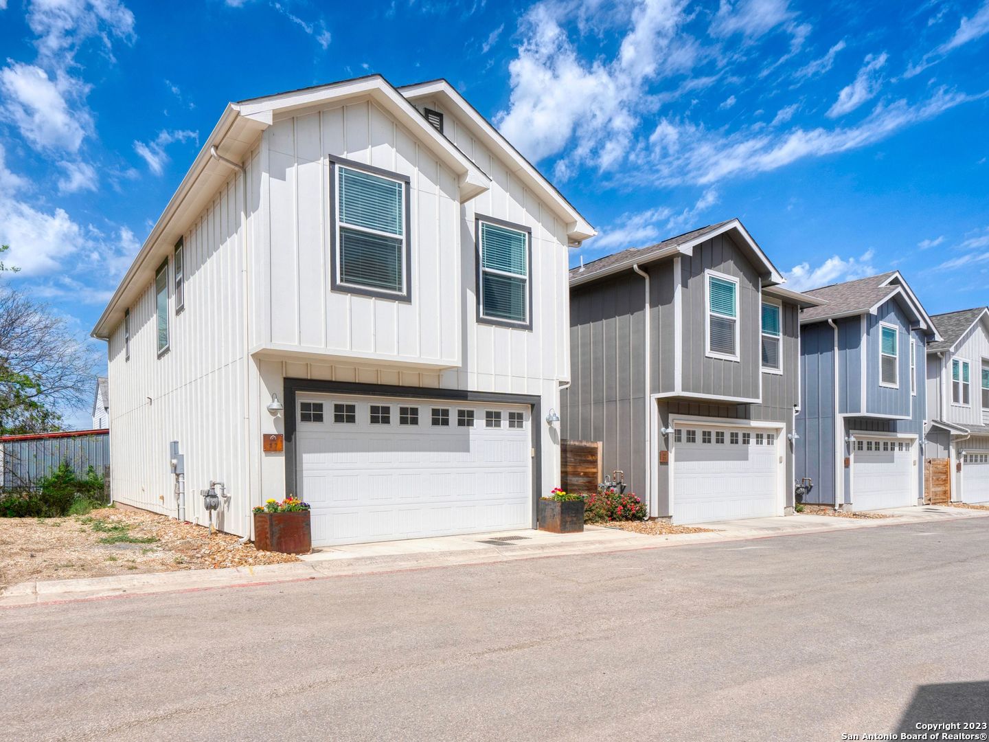 1511 E Sandalwood Lane #7 San Antonio TX 78209
