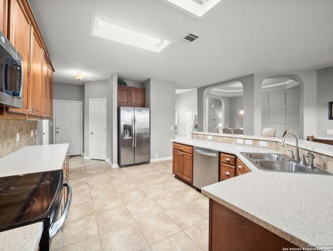 1606 Lookout Forest San Antonio TX 78260