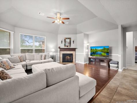 1606 Lookout Forest San Antonio TX 78260
