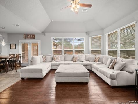 1606 Lookout Forest San Antonio TX 78260
