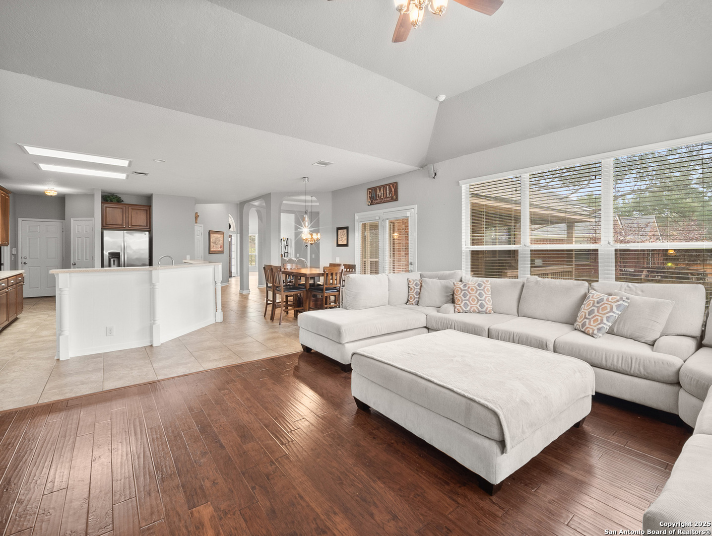 1606 Lookout Forest San Antonio TX 78260