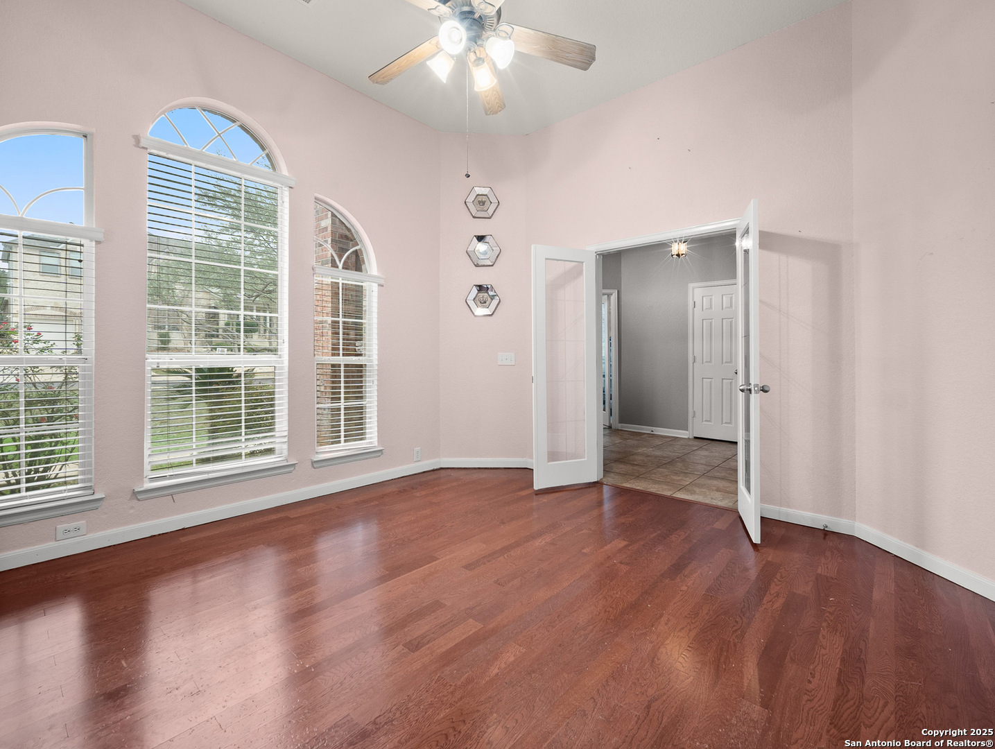 1606 Lookout Forest San Antonio TX 78260