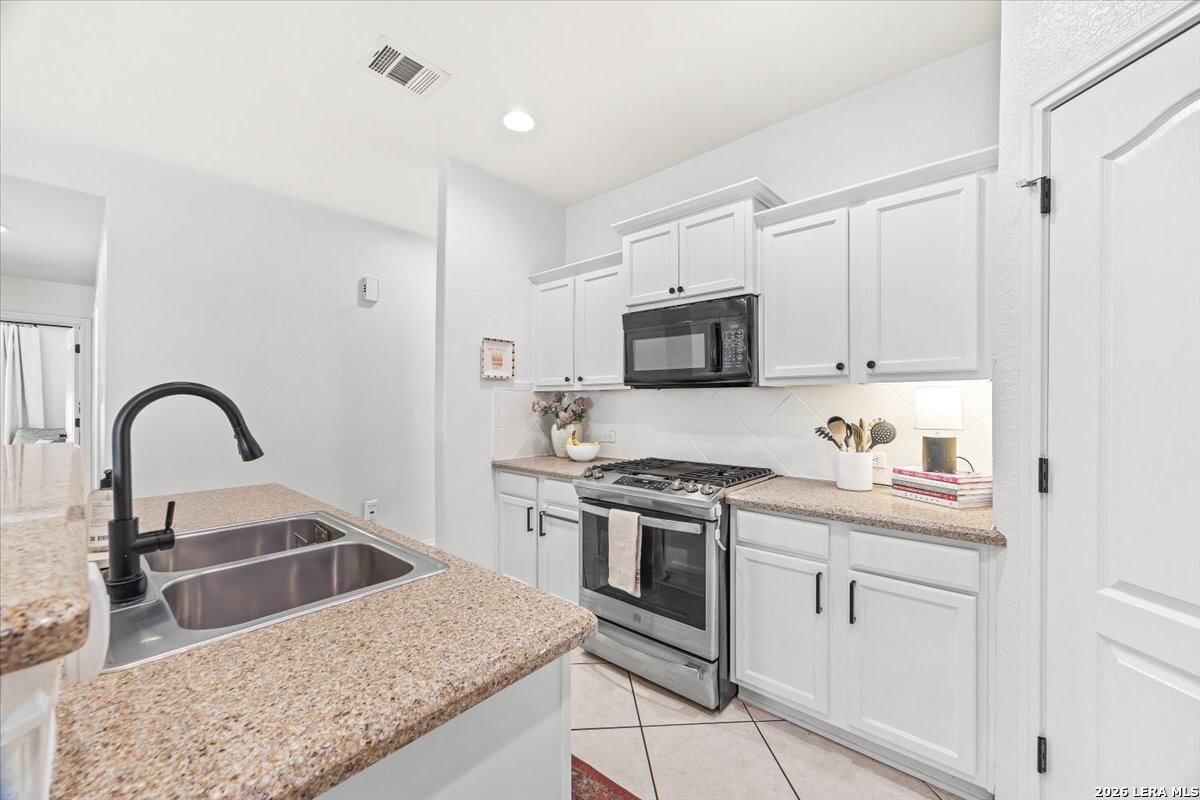 3522 Sausalito Fern San Antonio TX 78261
