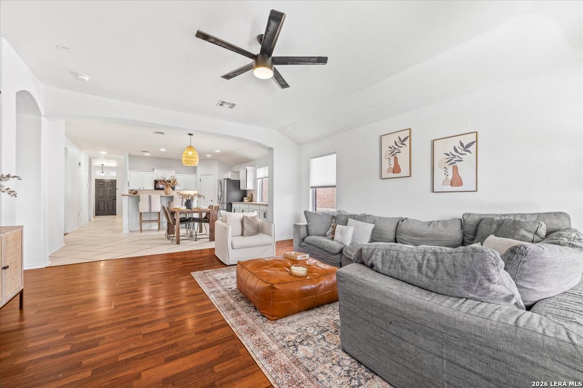 3522 Sausalito Fern San Antonio TX 78261