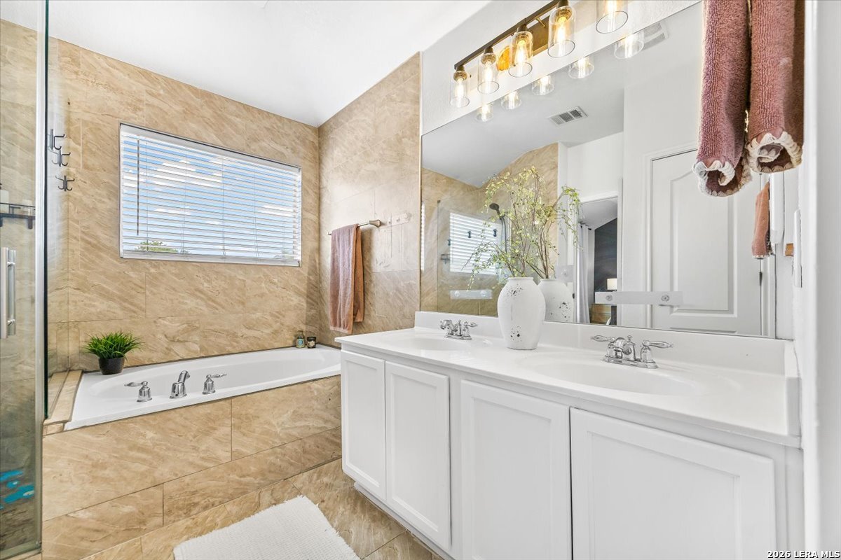 3522 Sausalito Fern San Antonio TX 78261