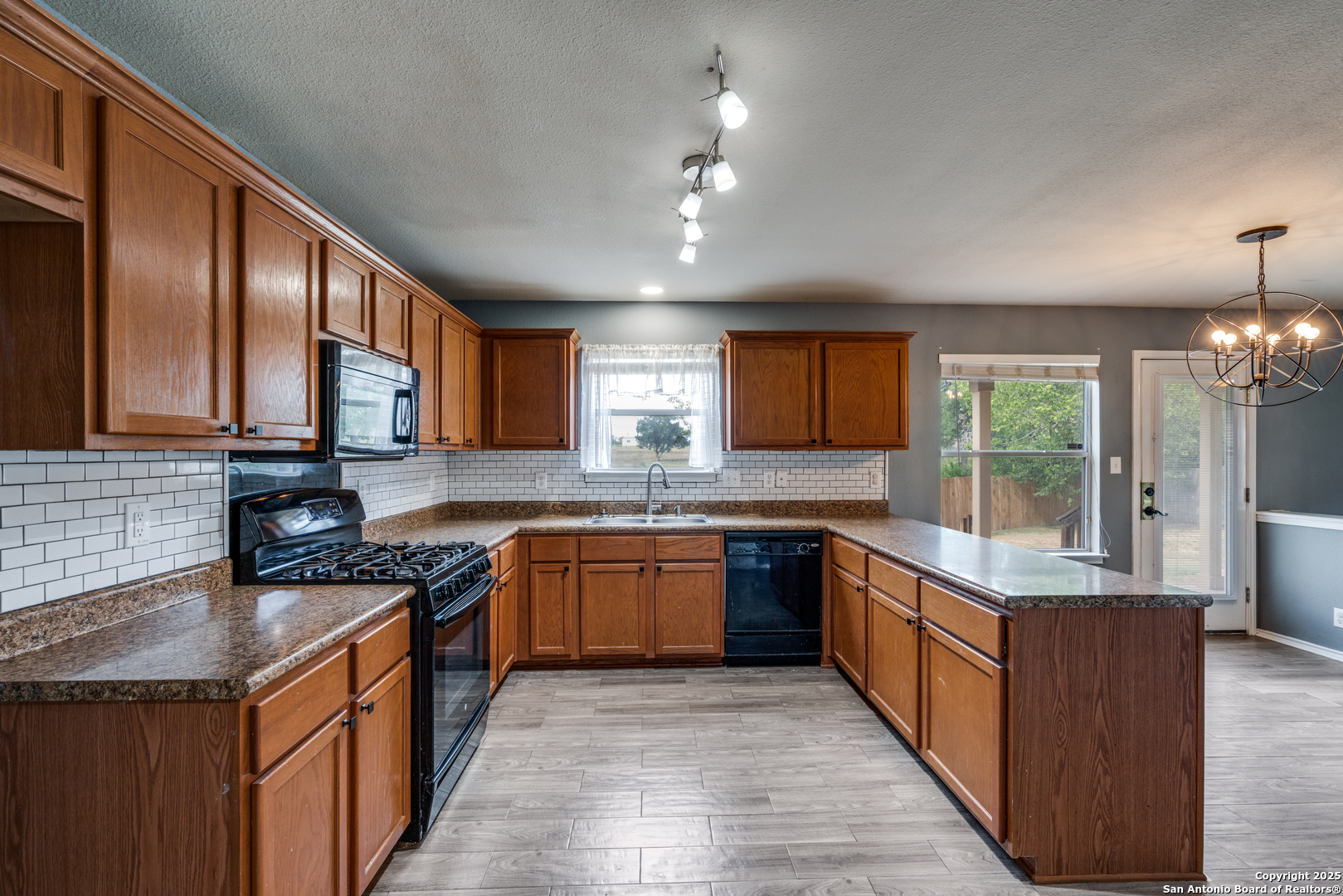 5846 Imperial Topaz San Antonio TX 78222