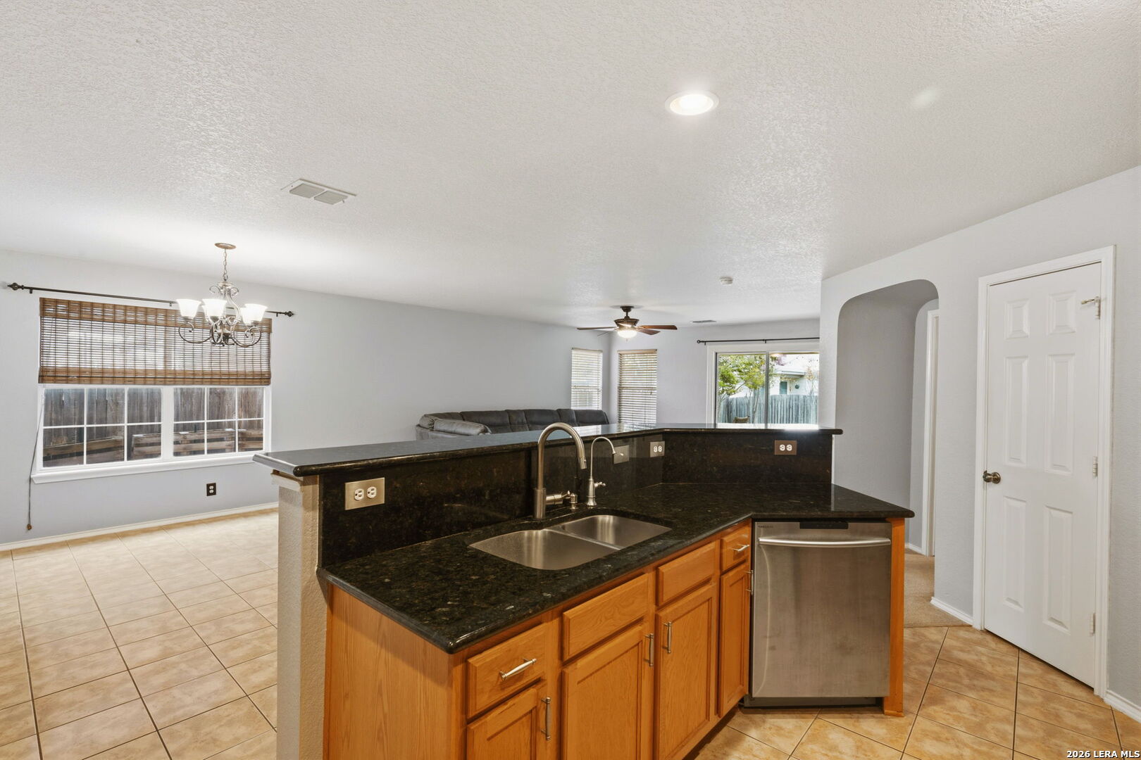 1318 Laurel Lake San Antonio TX 78245