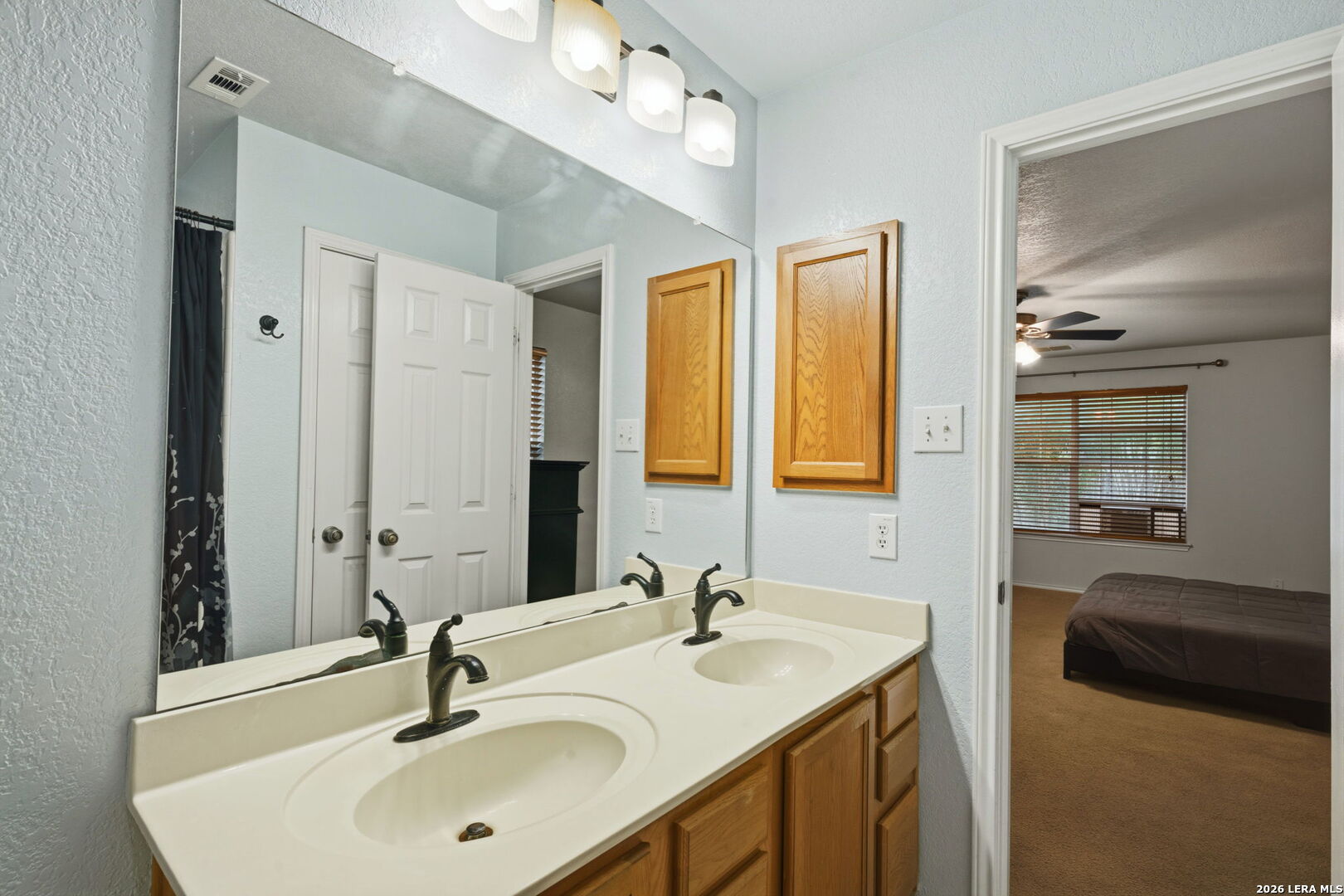 1318 Laurel Lake San Antonio TX 78245