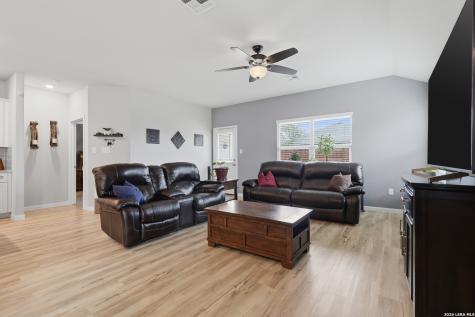 15143 Maskette Avenue San Antonio TX 78245