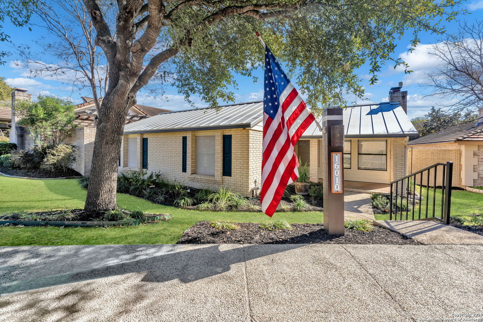 16010 Mission Ridge San Antonio TX 78232