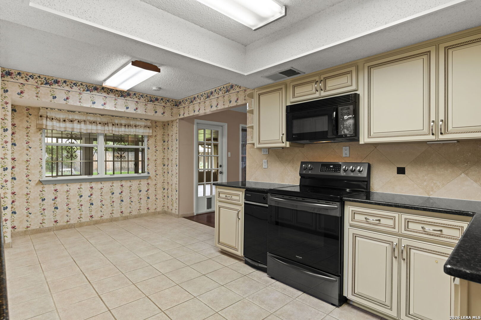2031 Oak Vista San Antonio TX 78232