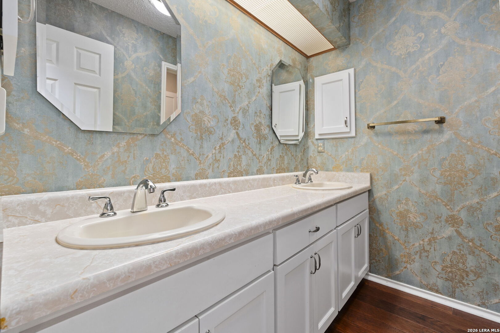 2031 Oak Vista San Antonio TX 78232