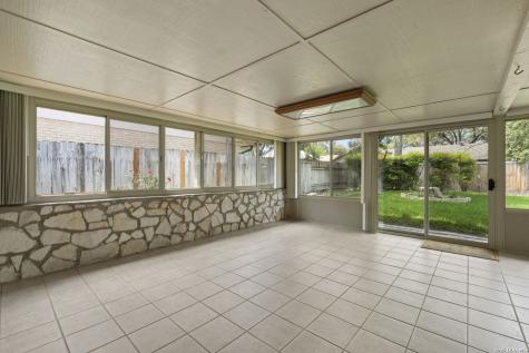 2031 Oak Vista San Antonio TX 78232