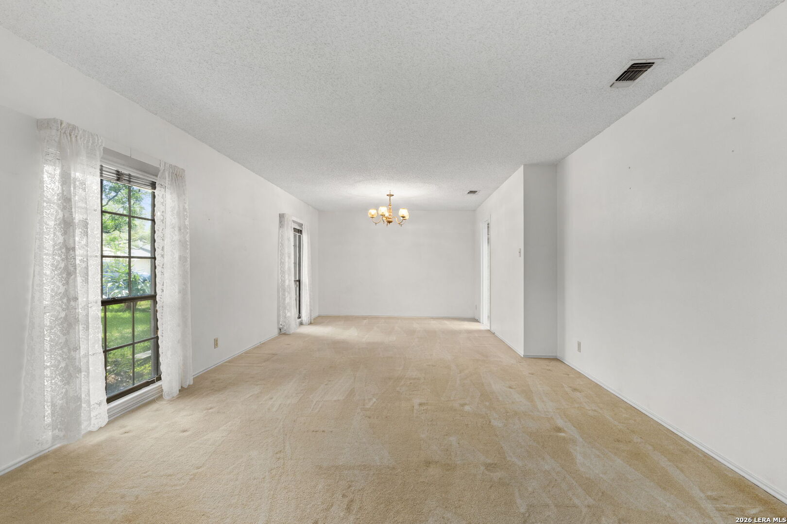 2031 Oak Vista San Antonio TX 78232