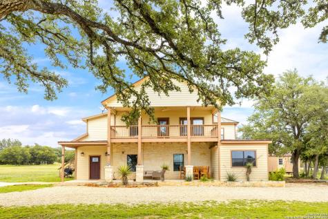 935 Kings Ranch Road Bandera TX 78003