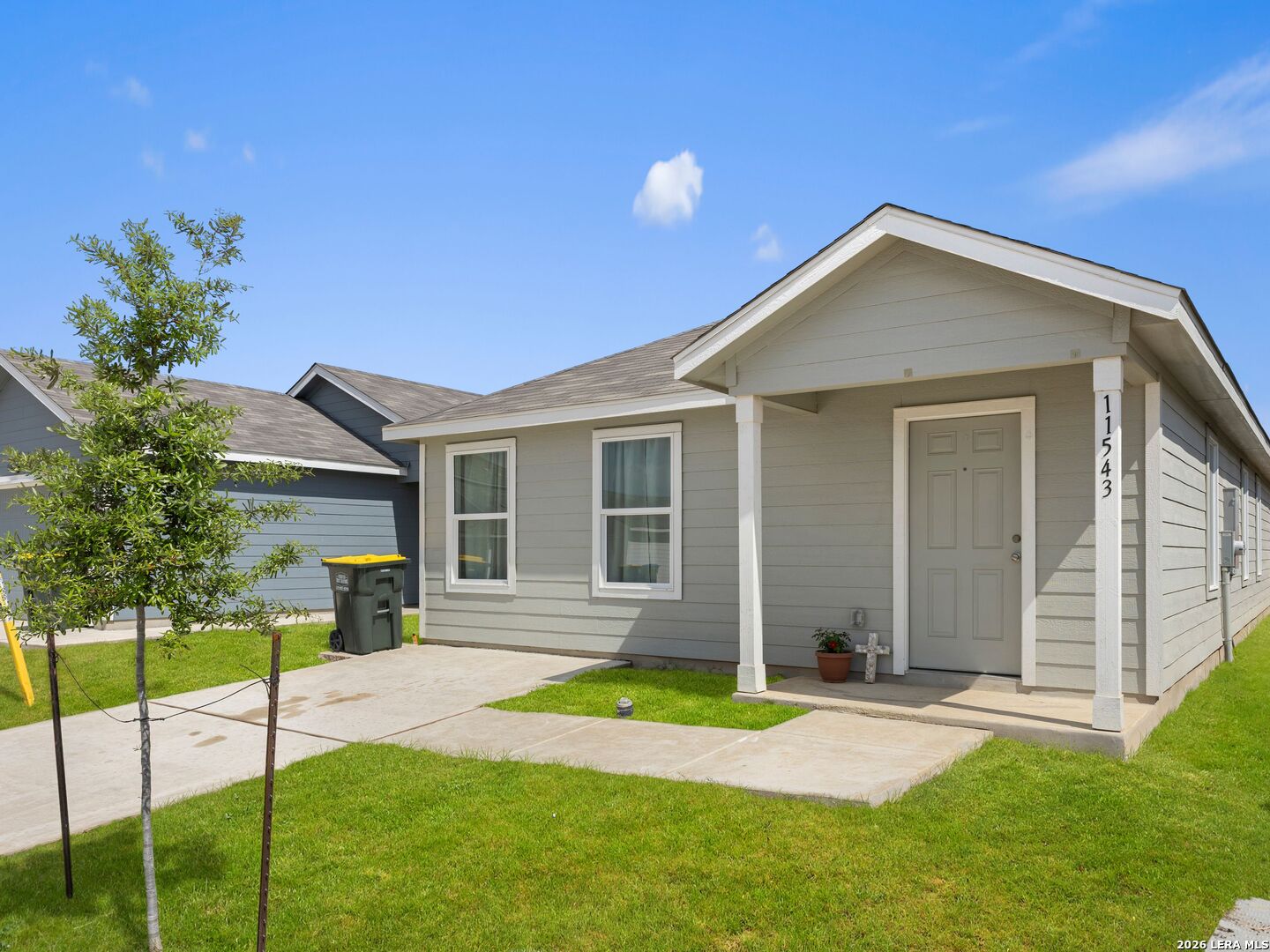 11543 Field Briar Converse TX 78109
