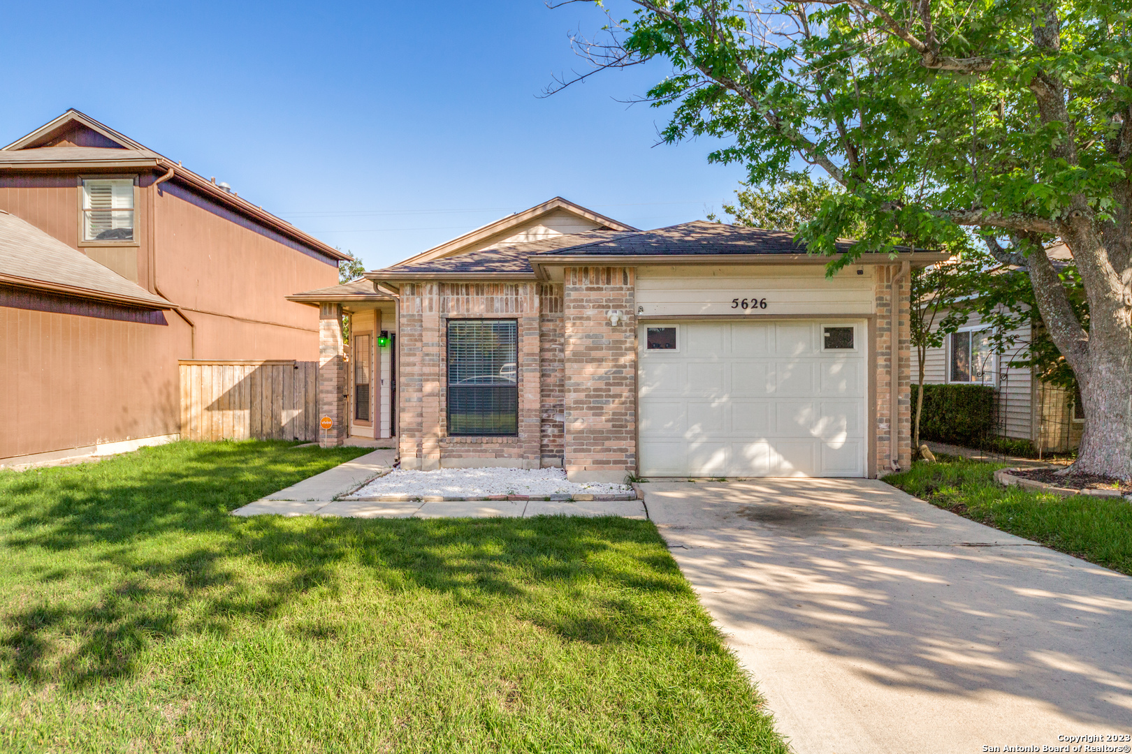 5626 Spring Moon Street San Antonio TX 78247