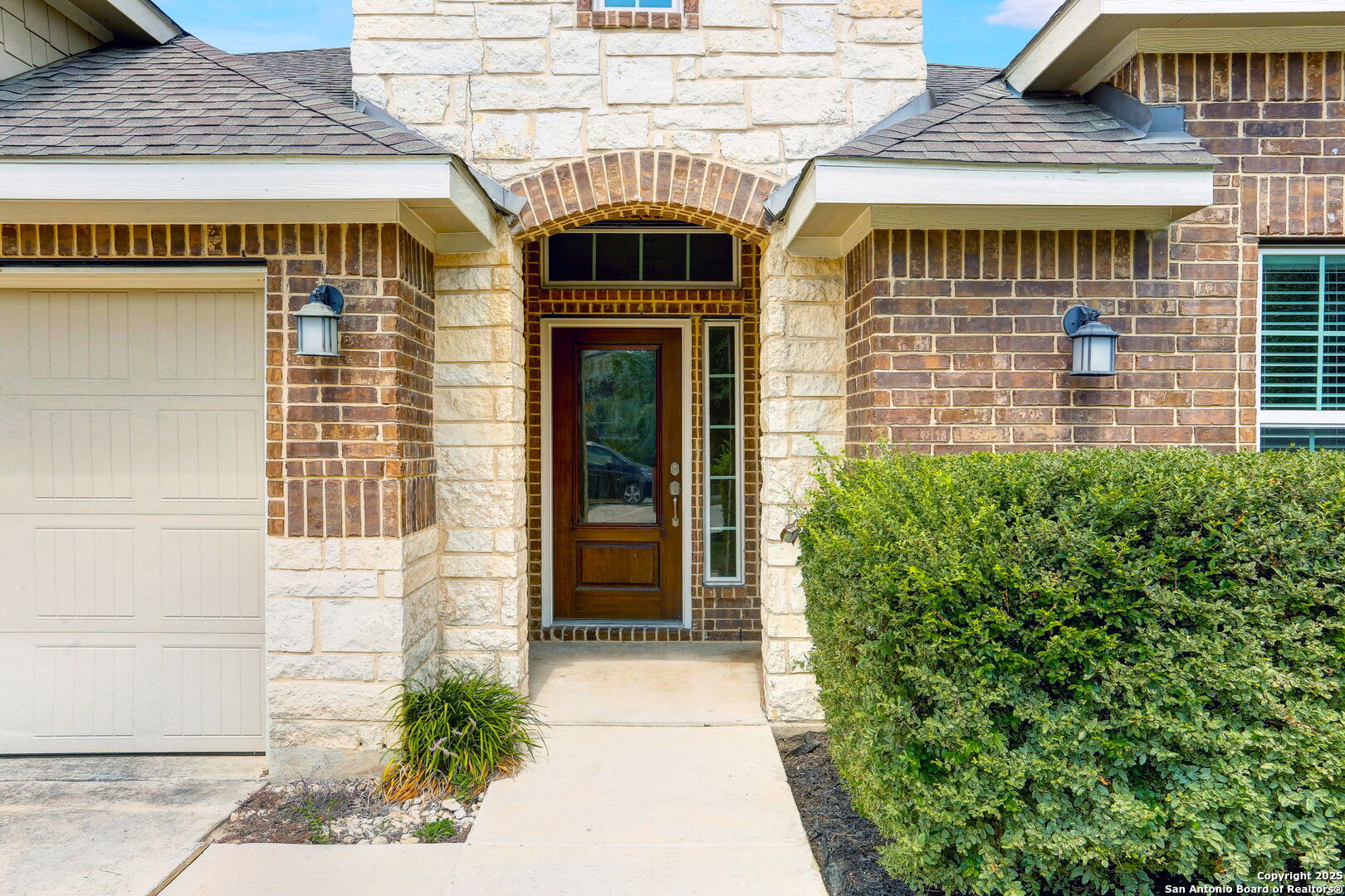9825 Jon Boat Boerne TX 78006