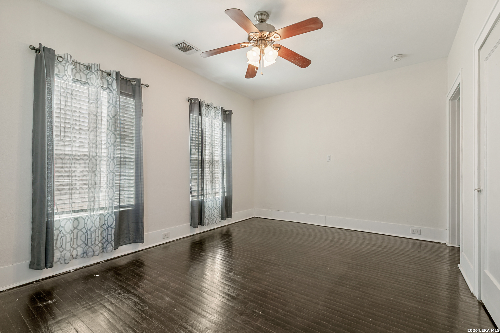 729 W Kings Highway San Antonio TX 78212