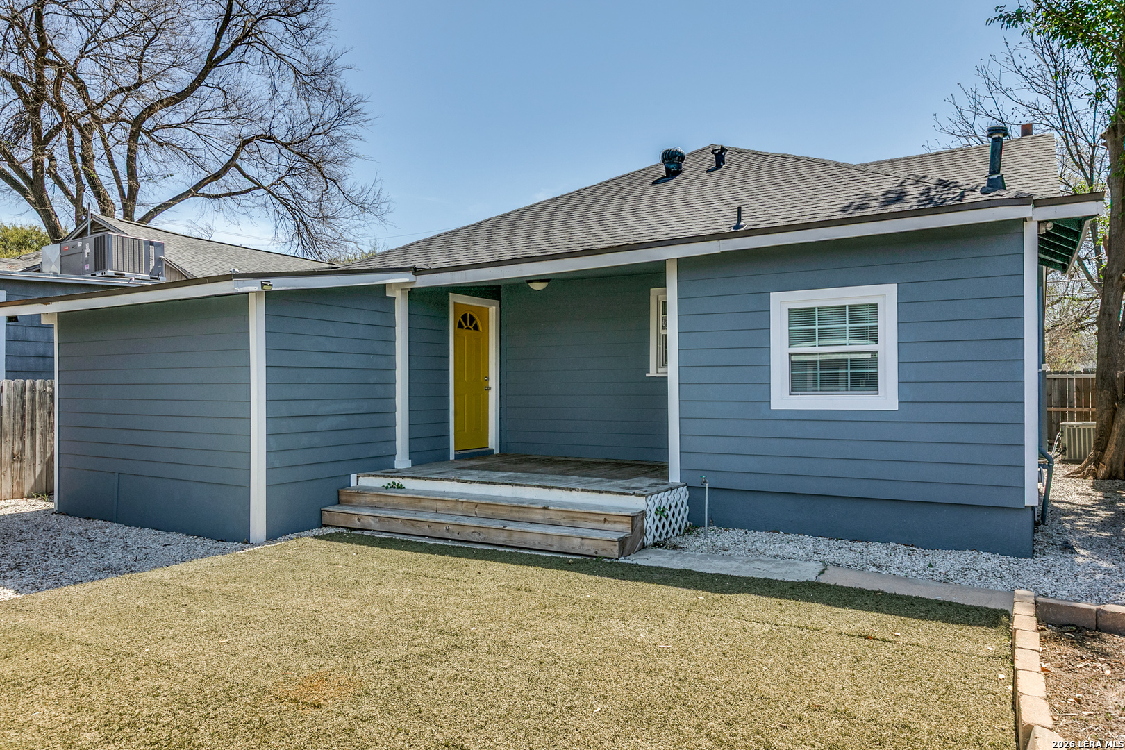 729 W Kings Highway San Antonio TX 78212