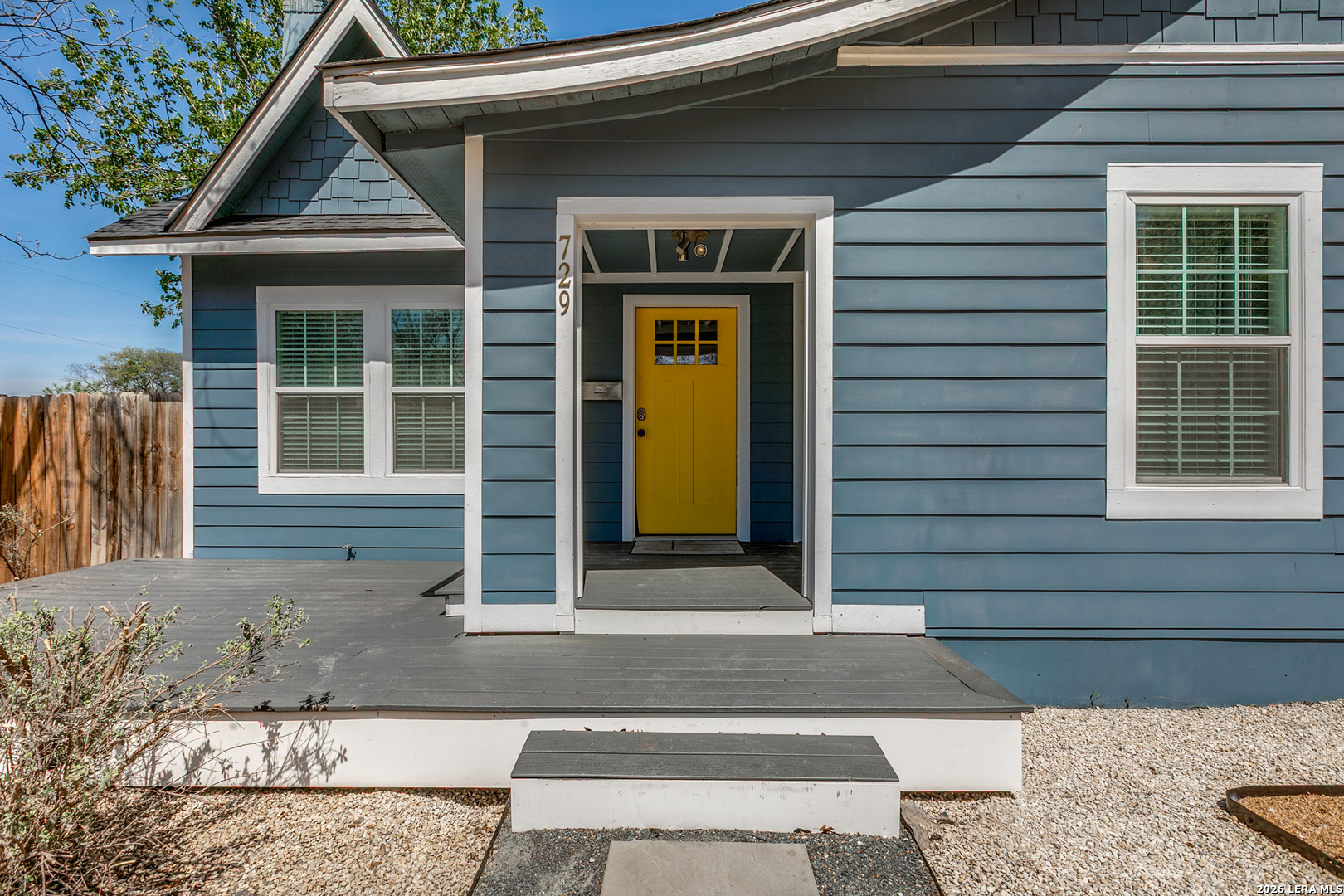 729 W Kings Highway San Antonio TX 78212