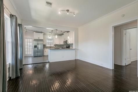 729 W Kings Highway San Antonio TX 78212