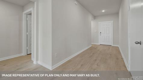 450 Kolbo Crossing Cove Lockhart TX 78644