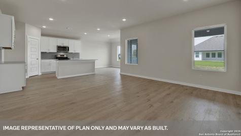 450 Kolbo Crossing Cove Lockhart TX 78644
