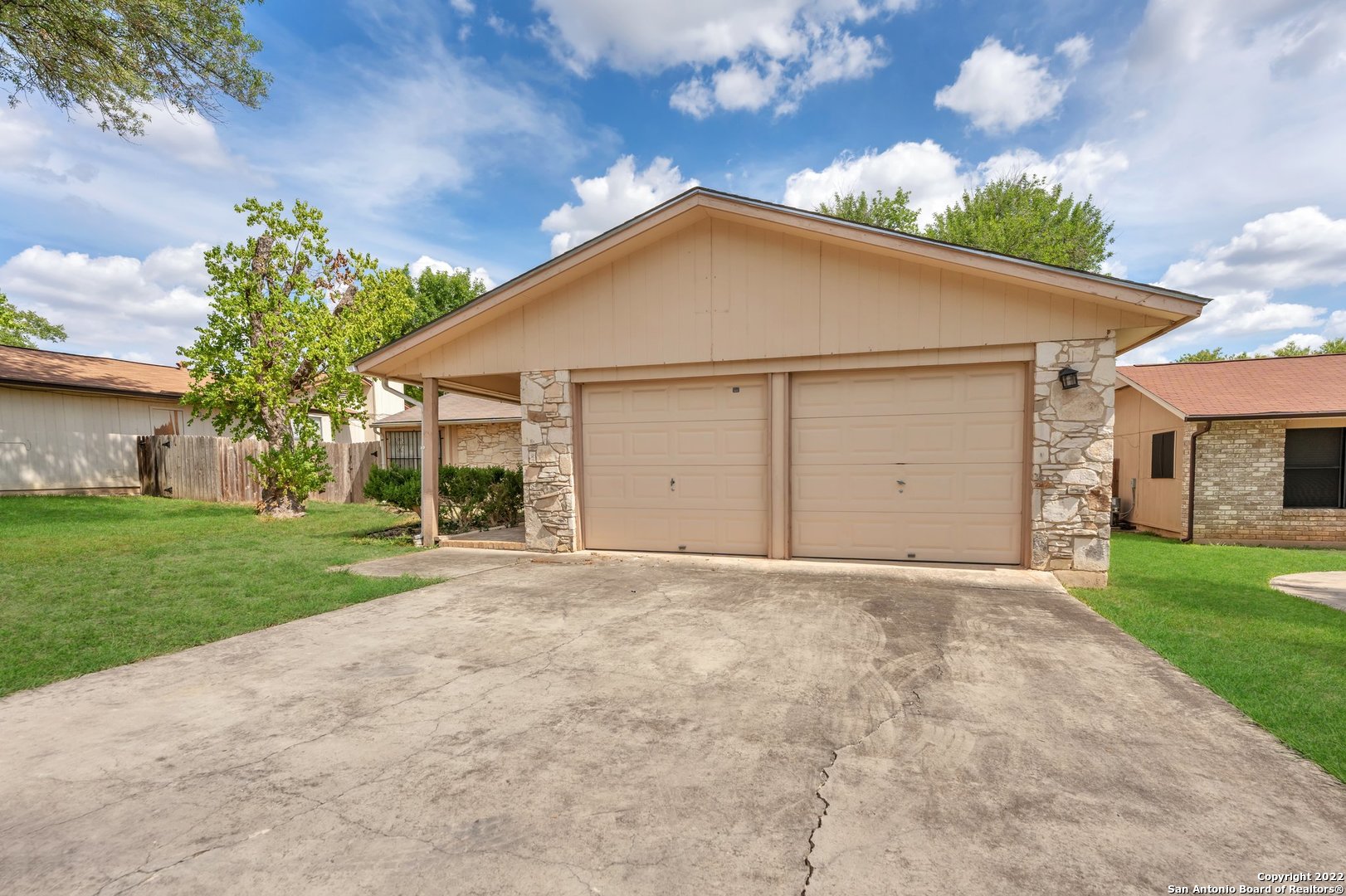 624 Jamie Sue Drive Converse TX 78109