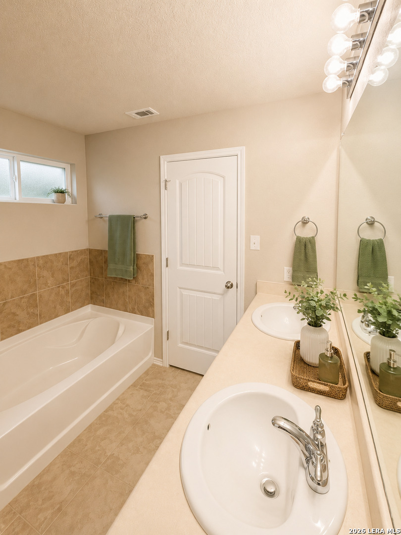 8928 Quihi San Antonio TX 78254