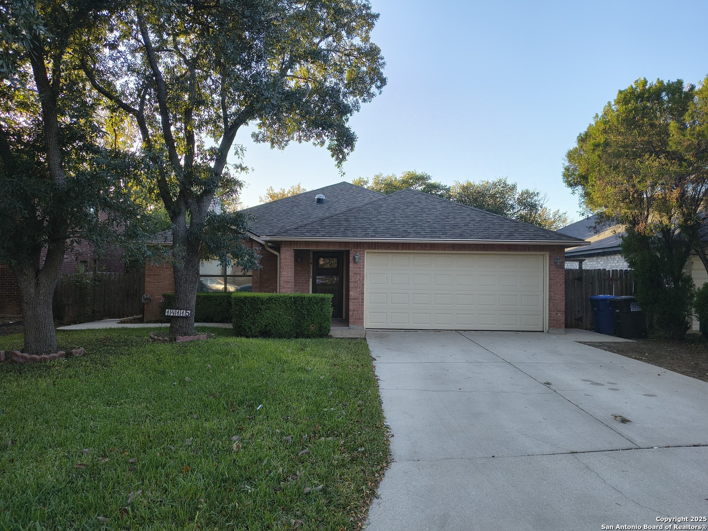 14115 S Soapberry Cove San Antonio TX 78249