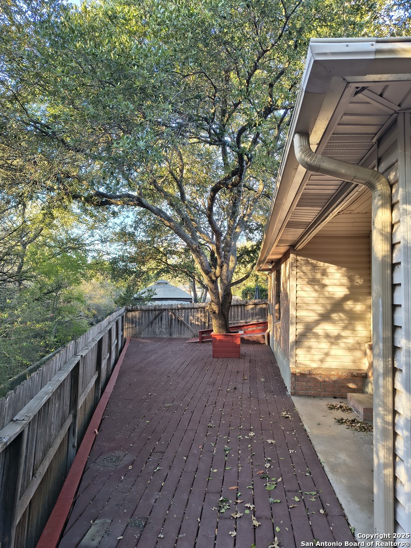 14115 S Soapberry Cove San Antonio TX 78249