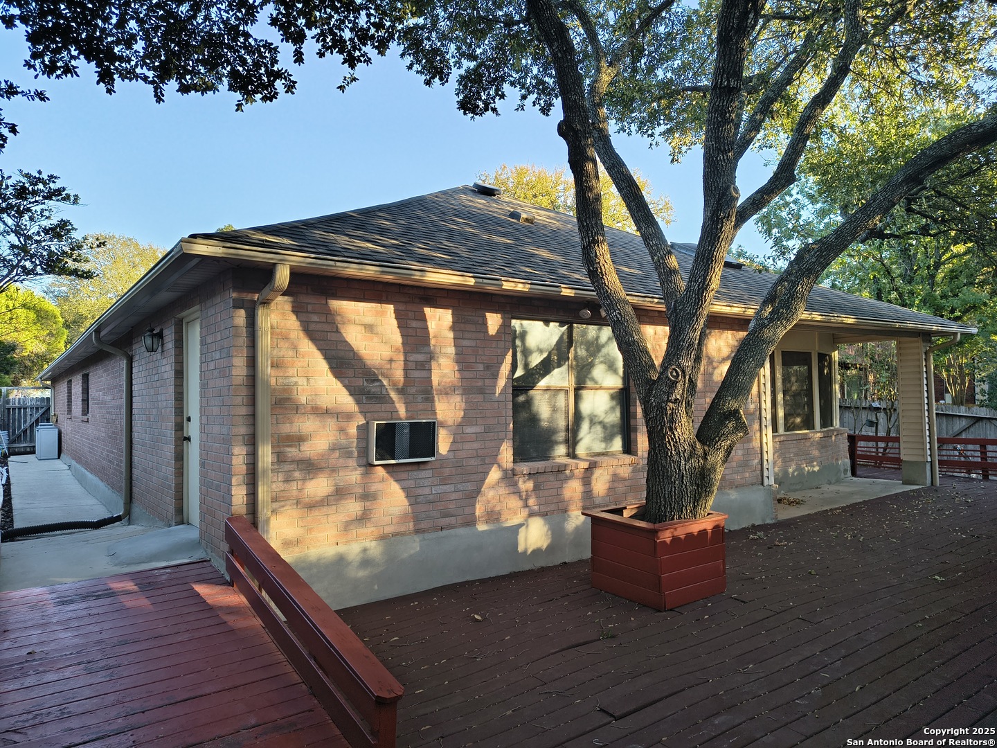 14115 S Soapberry Cove San Antonio TX 78249