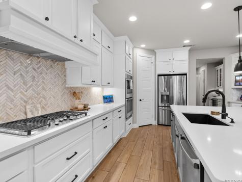 10281 Headwind Boerne TX 78006