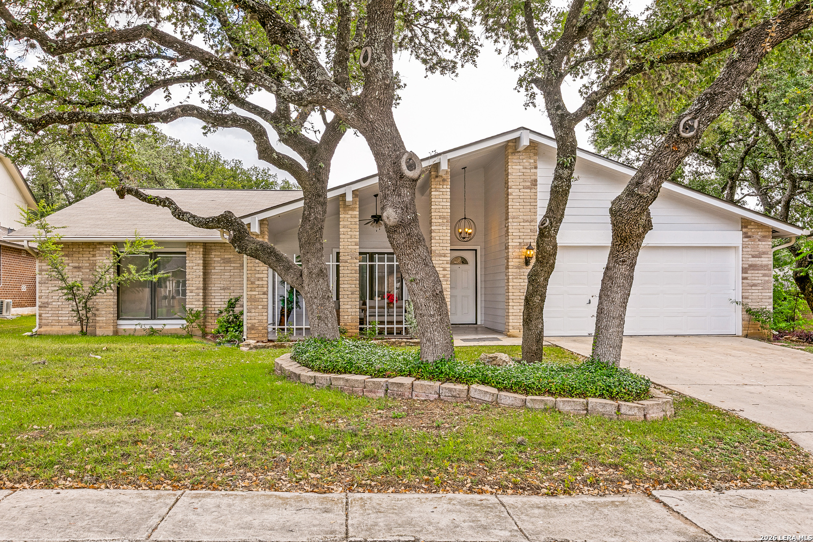 8511 Oak Fence Street San Antonio TX 78251