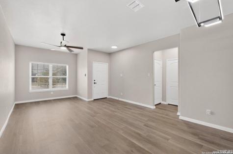 15022 Harbor Landing Von Ormy TX 78073