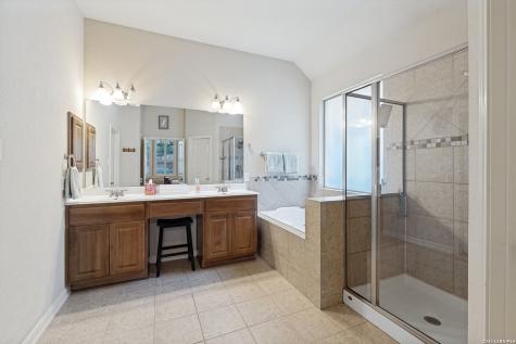 25010 Kiowa Creek San Antonio TX 78255