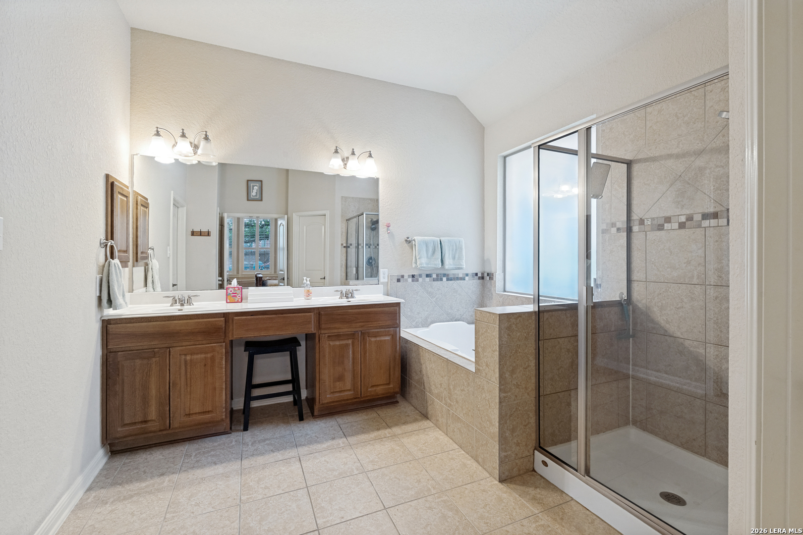 25010 Kiowa Creek San Antonio TX 78255